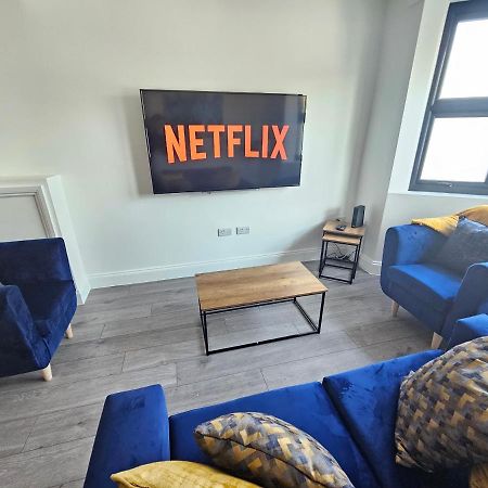 Spacious 4Br House, London, Sleeps 9, Parking Available Londres Exterior foto