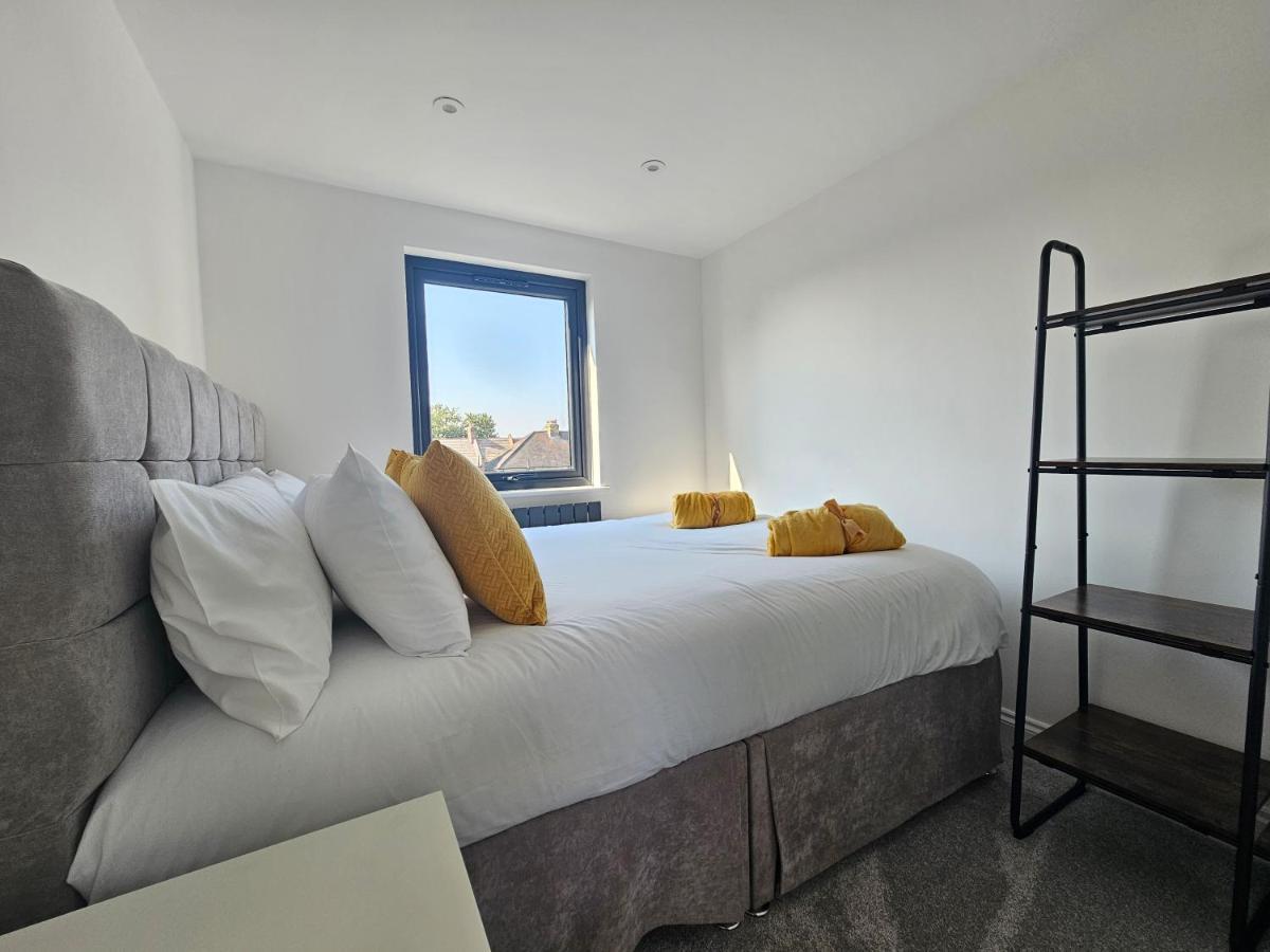 Spacious 4Br House, London, Sleeps 9, Parking Available Londres Exterior foto